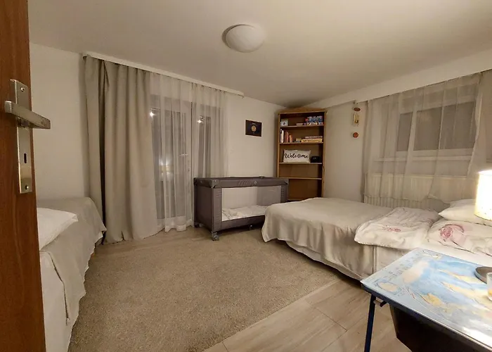 ホームステイ Studio *