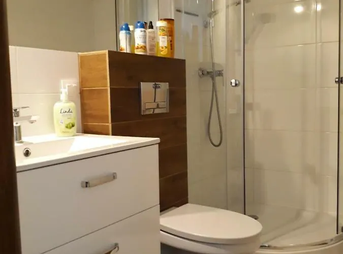 Δωμάτια σε οικογενειακή κατοικία Studio *